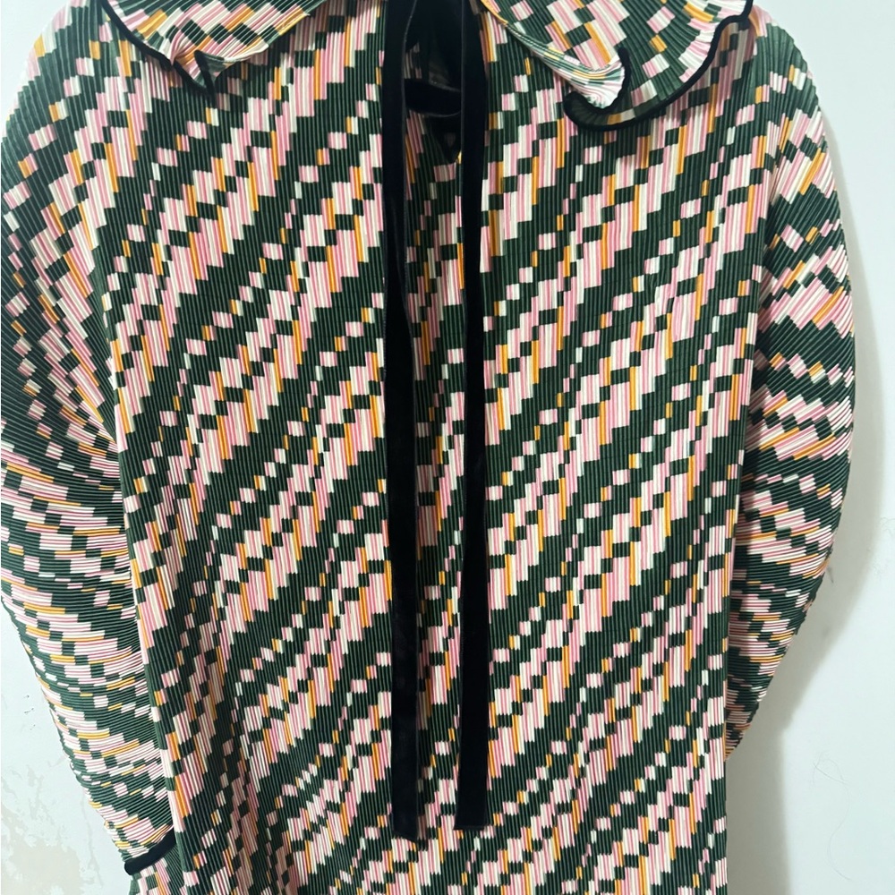 Tory Burch Green and Cream Blouse - Picture 5 of 7